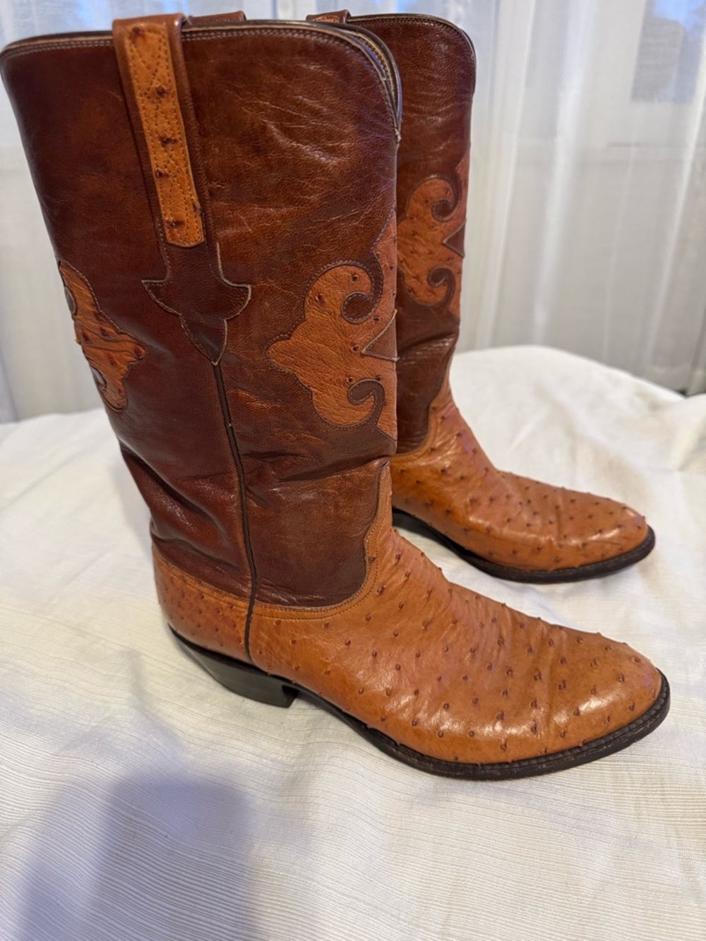 Lucchese Textured Leather Western Boots size 8 1/2 D 8.5